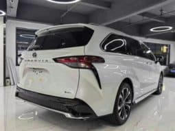 
										Toyota Granvia, 2023 full									