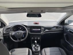 
										Volkswagen T-Roc, 2021 full									