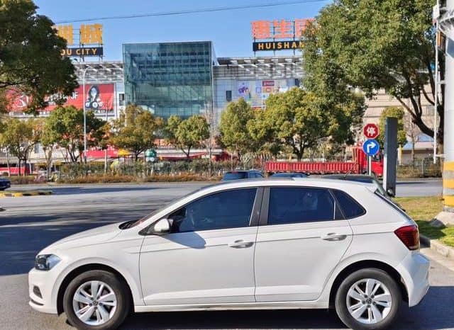 
								Volkswagen Polo (IV), 2021 full									