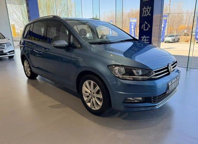 
								Volkswagen Touran L, 2021 full									