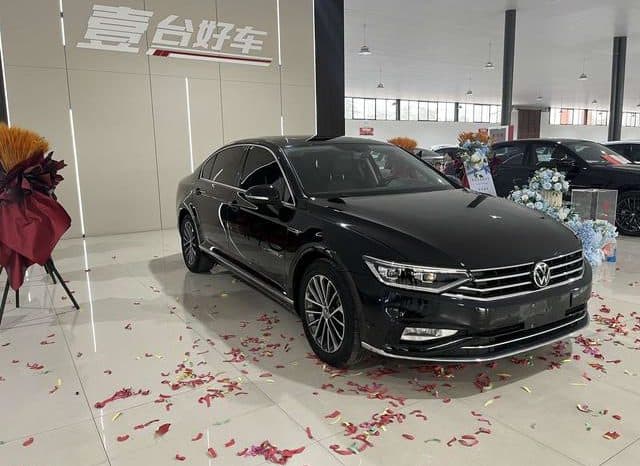 
								Volkswagen Magotan, 2021 full									