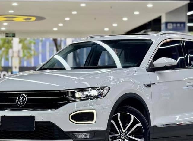 
								Volkswagen T-Roc, 2022 full									