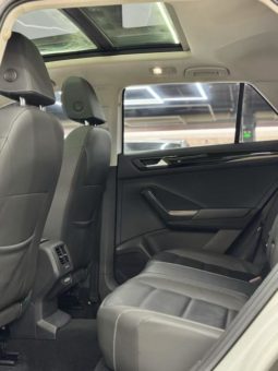 
										Volkswagen T-Roc, 2022 full									