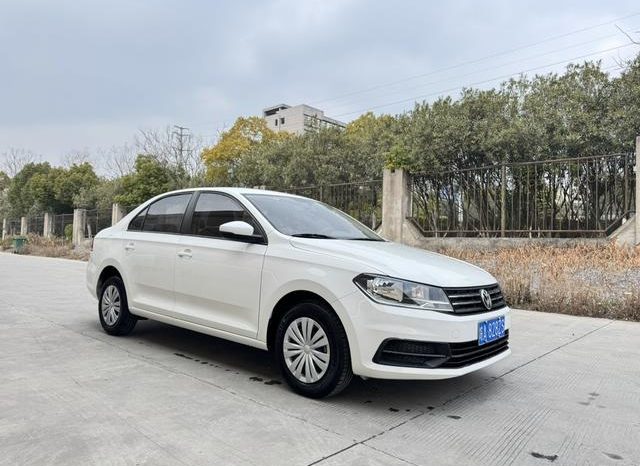 
								Volkswagen Polo (V), 2023 full									