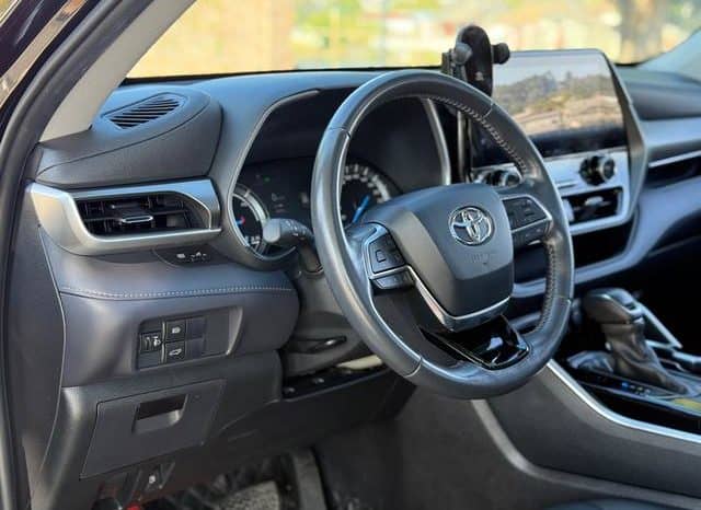 
								Toyota Highlander (III), 2023 full									