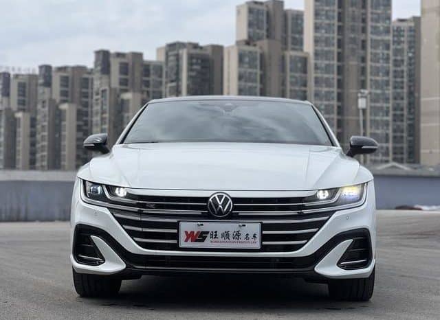 
								Volkswagen Passat CC, 2024 full									
