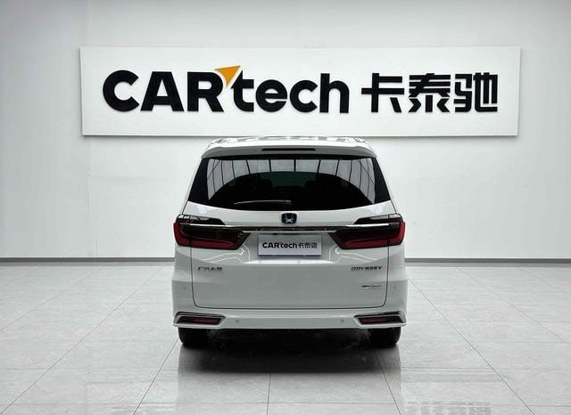 
								Honda Odyssey, 2023 full									