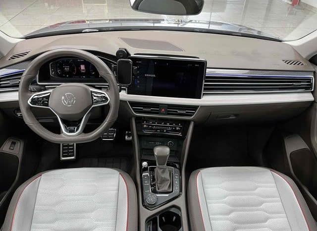 
								Volkswagen Tiguan L, 2021 full									