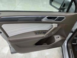 
										Volkswagen Tiguan L, 2021 full									