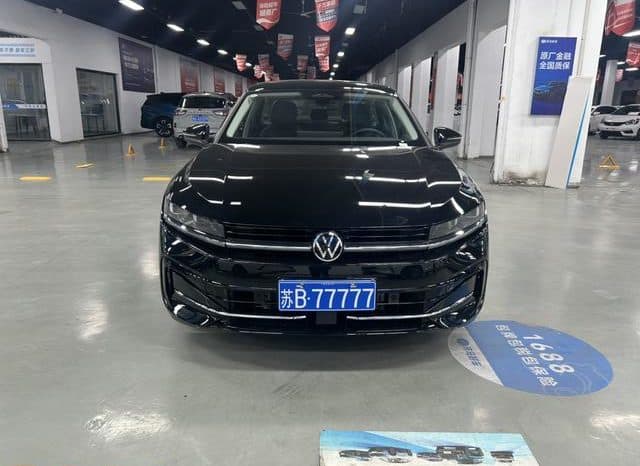 
								Volkswagen Magotan, 2024 full									