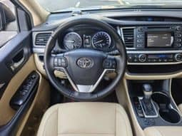 
										Toyota Highlander (III), 2021 full									