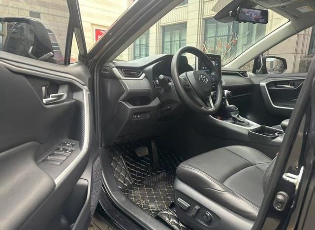 
								Toyota Wildlander, 2021 full									