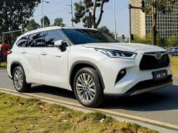 
										Toyota Highlander (III), 2021 full									