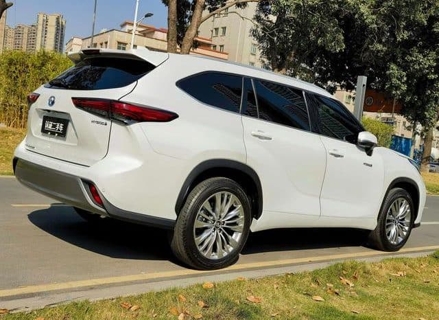 
								Toyota Highlander (III), 2021 full									
