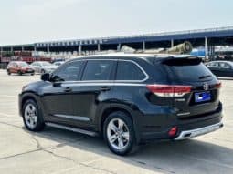 
										Toyota Highlander (III), 2021 full									