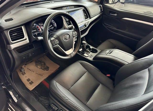
								Toyota Highlander (III), 2021 full									