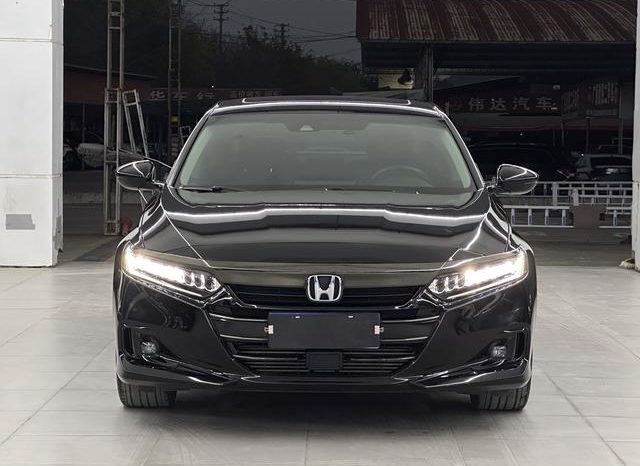 
								Honda Accord, 2022 full									