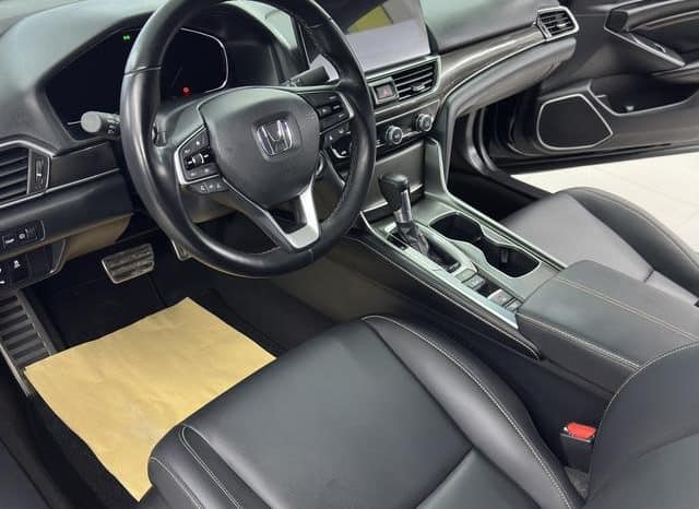 
								Honda Accord, 2022 full									