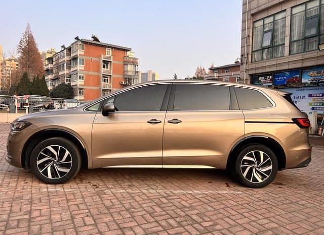 
								Volkswagen Viloran, 2022 full									