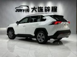 
										Toyota RAV4, 2021 full									