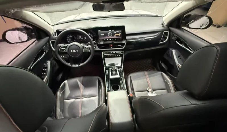 
								Kia Seltos, 2022 full									