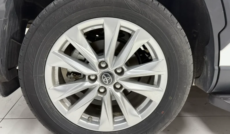 
								Toyota Corolla Cross, 2022 full									