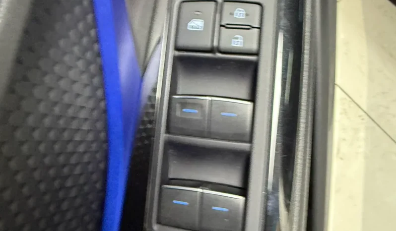 
								Toyota CHR, 2021 full									