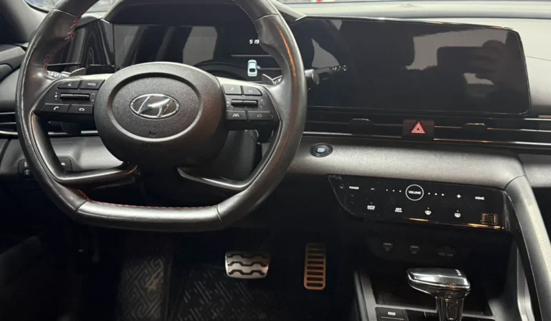 
								Hyundai Elantra, 2021 full									