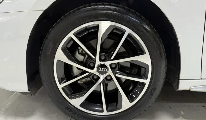 
								Audi A3L, 2022 full									