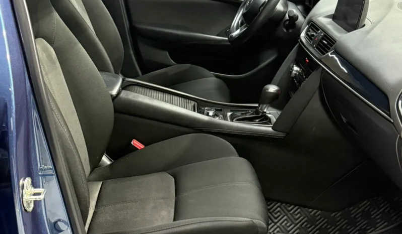 
								Mazda CX-4, 2020 full									