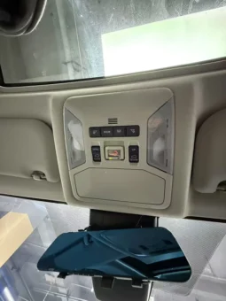 
										Toyota RAV4, 2021 full									