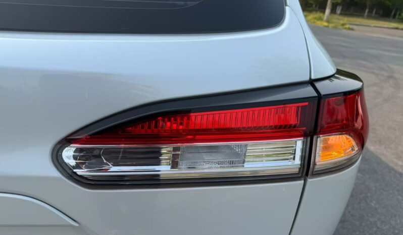 
								Toyota Corolla Cross, 2022 full									