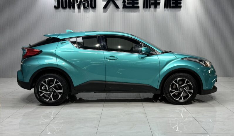 
								Toyota CHR, 2021 full									